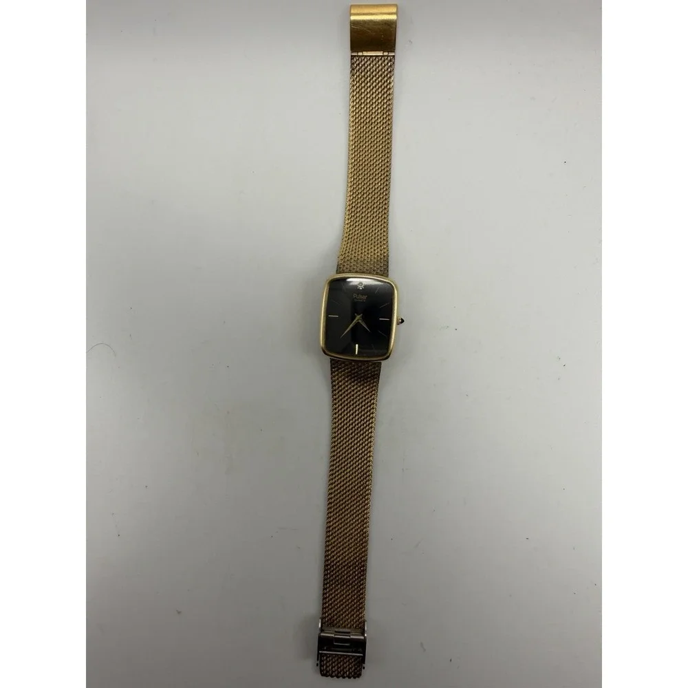Pulsar Y100-5179 New Battery Mens Watch 26MM 8.5
